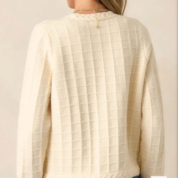 NWT Entro Structured Button Front Cardigan w/Gold Buttons. Classic! Size L - Picture 2 of 11